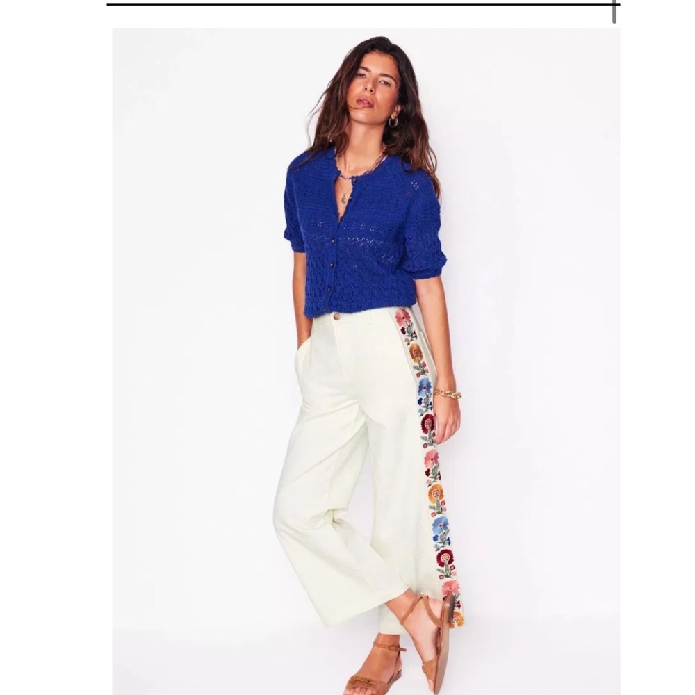 Boden Pants Women 12 White Floral Embroidered Side Stripe Wide Leg Cropped Chino